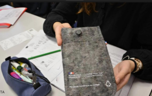 « Pause numérique » dans les collèges : quel bilan ?
