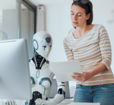 L’IA en formation : vers une automatisation intelligente et collaborative